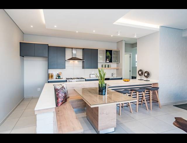 4 BEDROOM HOUSE FOR SALE IN MIDSTREAM ESTATE